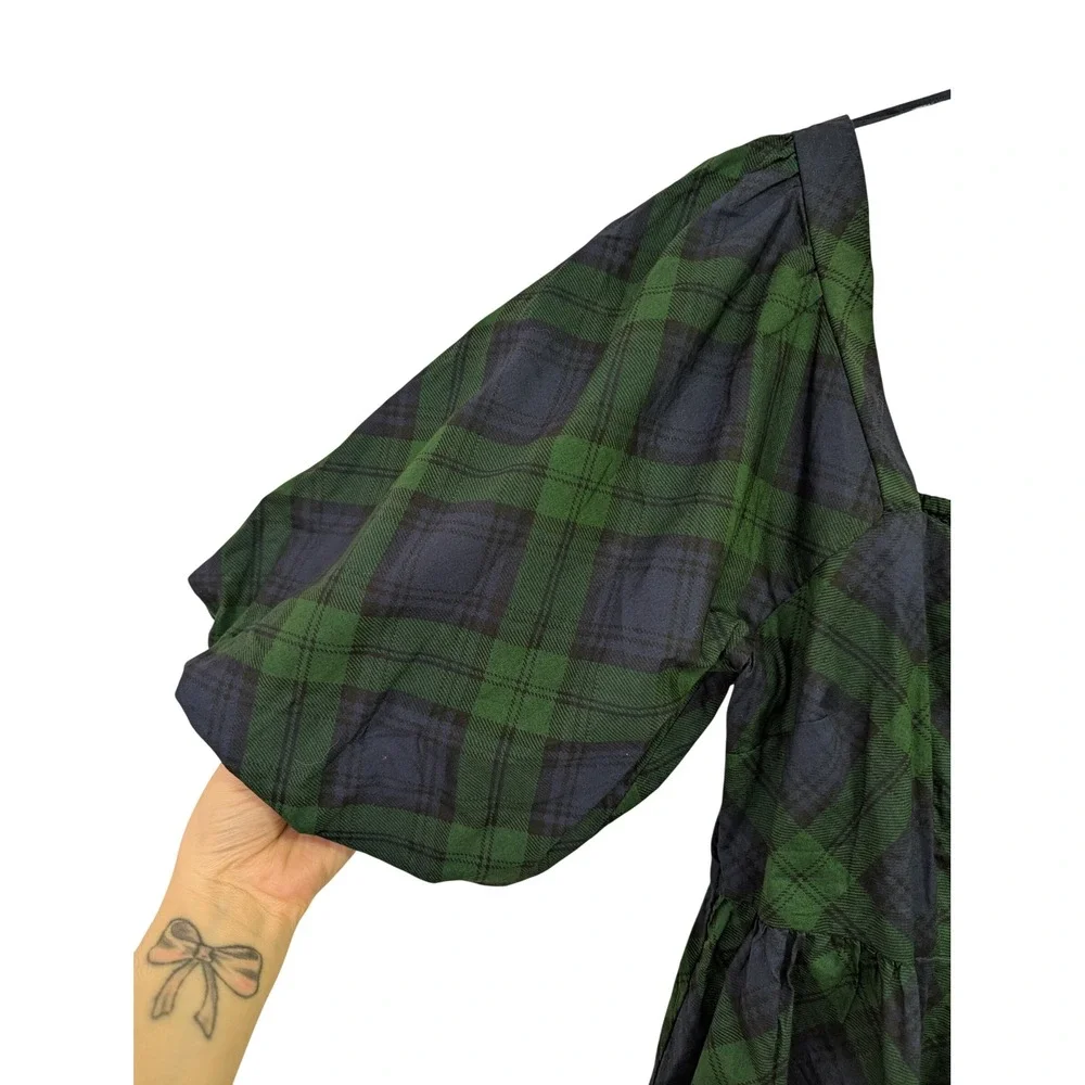 Old Navy Puff Sleeve Poplin Peplum Top Smocked Holiday Plaid Blue Green S NWT